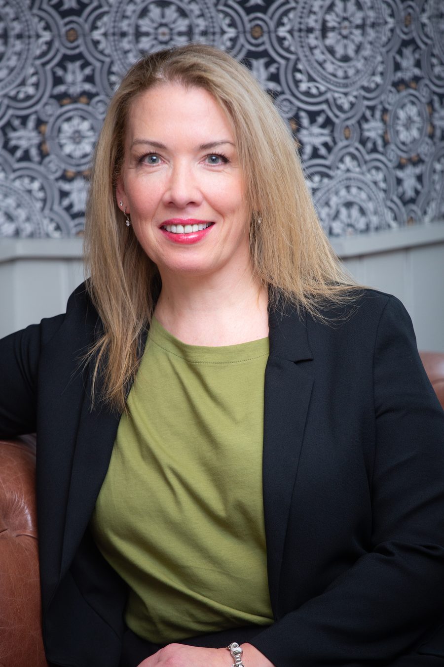 Gina at Avonside Accounts working on accounts
